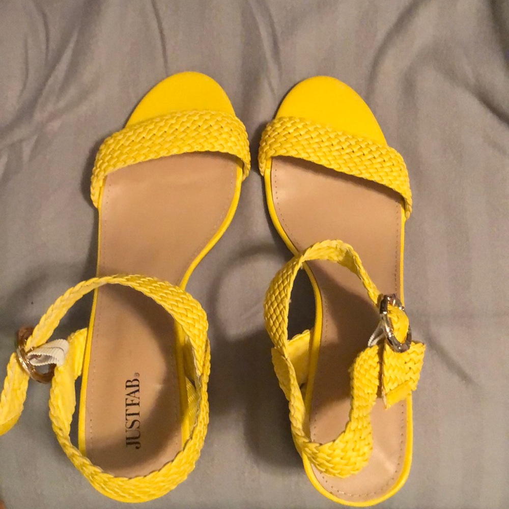 Yellow sandals brand new